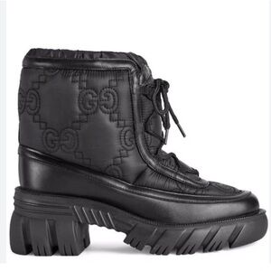 GUCCI Romance GG Quilted Snow Boot Black Nylon Puffer Combat